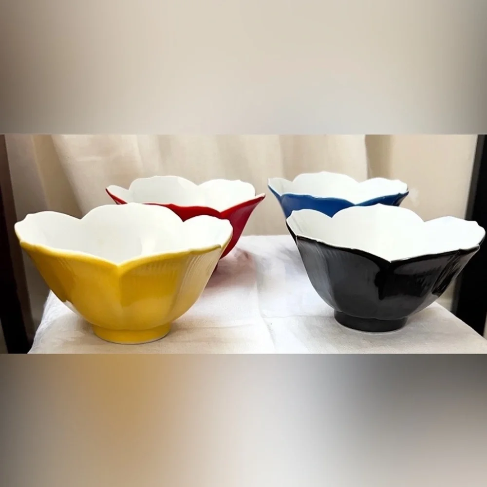 Rare Vtg MCM Japanese Porcelain Lotus Bowls Primary Colors Set of 4 Rare Mint